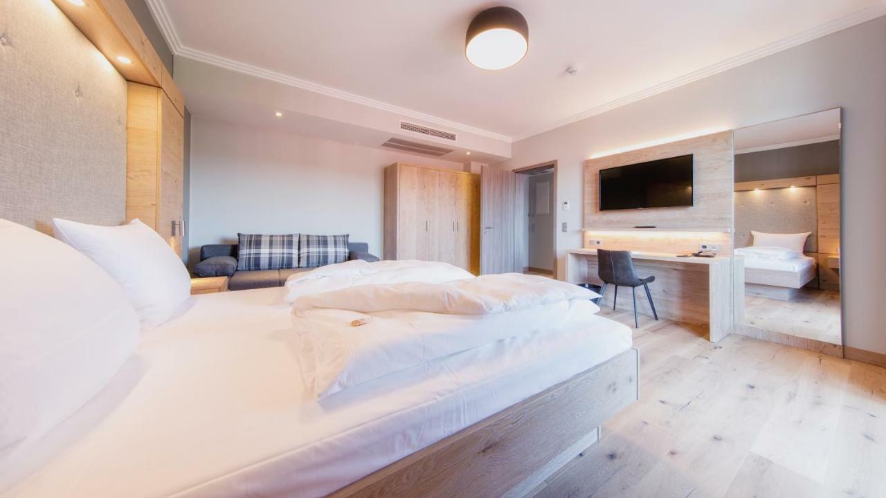 Heuboden Hotel Heu.Loft Freiburg Umkirch Kültér fotó