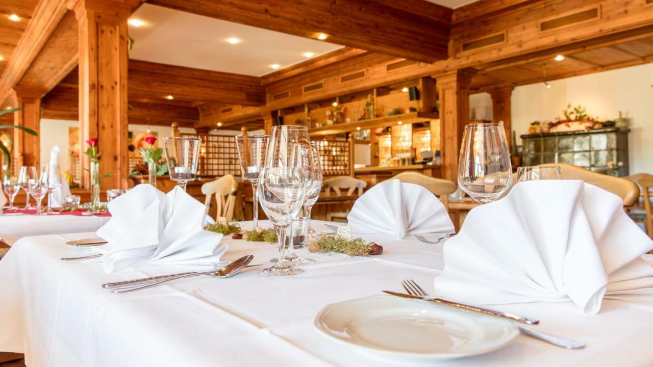 Heuboden Hotel Heu.Loft Freiburg Umkirch Kültér fotó